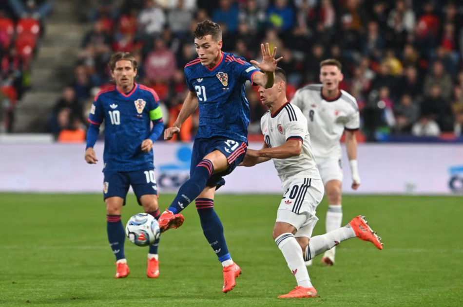 CH Séc vs Croatia (01:45 - 27/09)