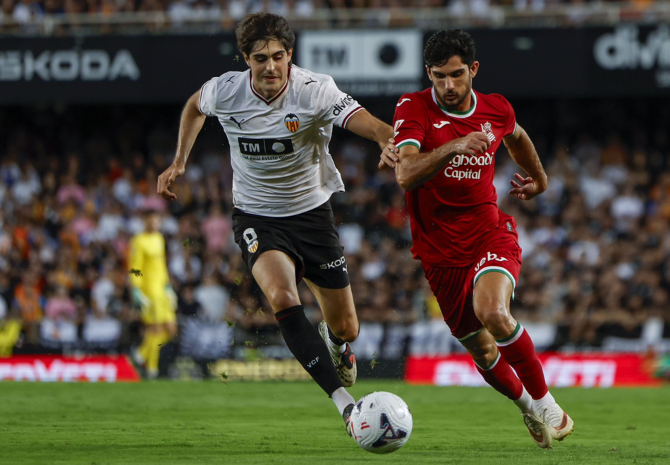 Valencia CF vs Real Sociedad (02:00 – 21/09)